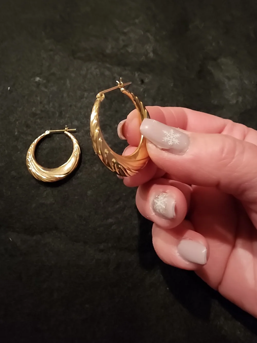 Vintage 14K Gold Hoop Earrings - Twisted Design